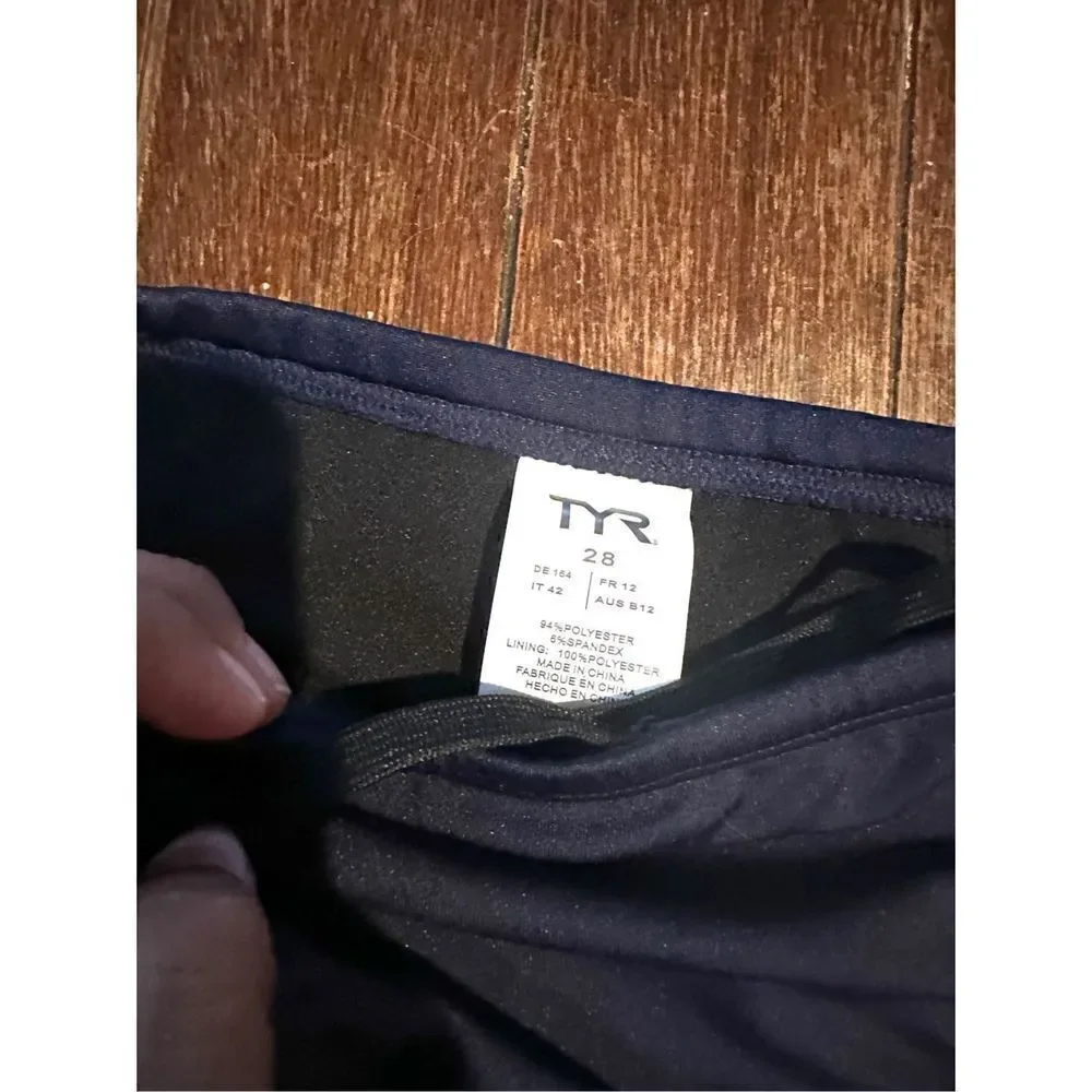 TYR Men's Durafast Elite Racer Brief Swimsuit